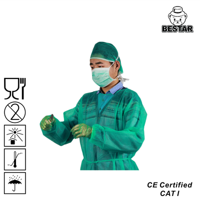 Πράσινο ΕΠΊΠΕΔΟ 2 εσθήτων AAMI PB70 PPE μίας χρήσης αδιάβροχη εσθήτα απομόνωσης